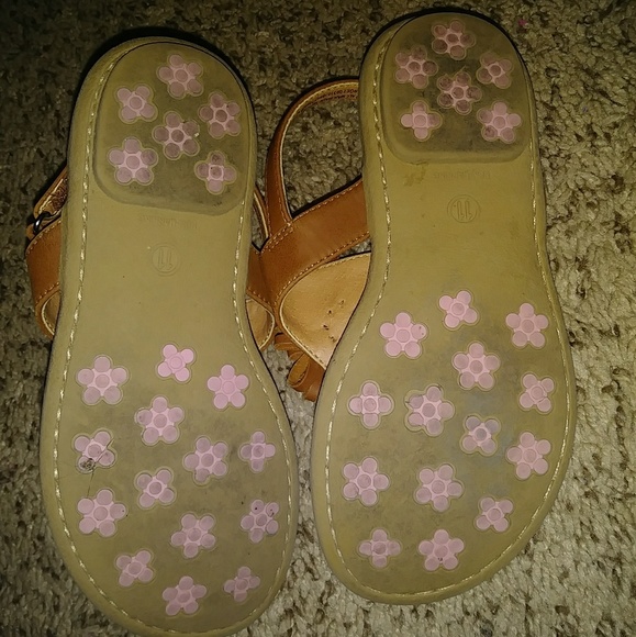 Sandals - Picture 2 of 2